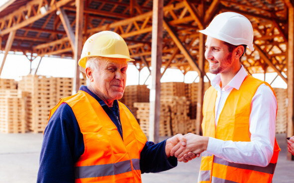 По словам Хуснуллина, до 2024 года в строительную отрасль необходимо привлечь около 5 млн специалистов.
