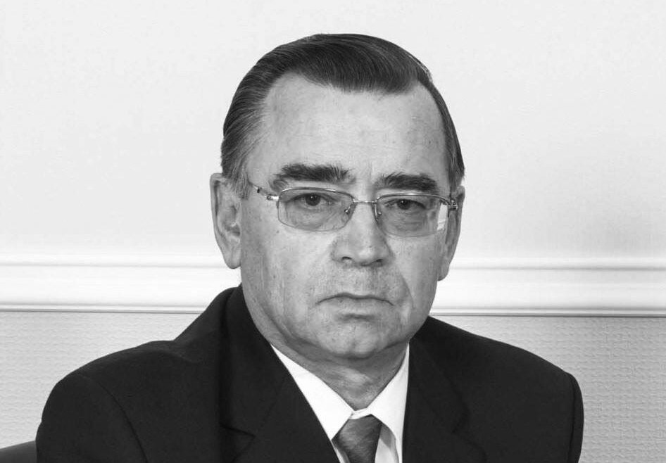    Анатолий Лиферов