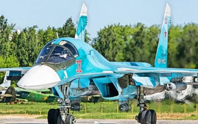 Источник - сайт https://c1.staticflickr.com/2/1830/42825289874_8efb8abf05_z.jpg