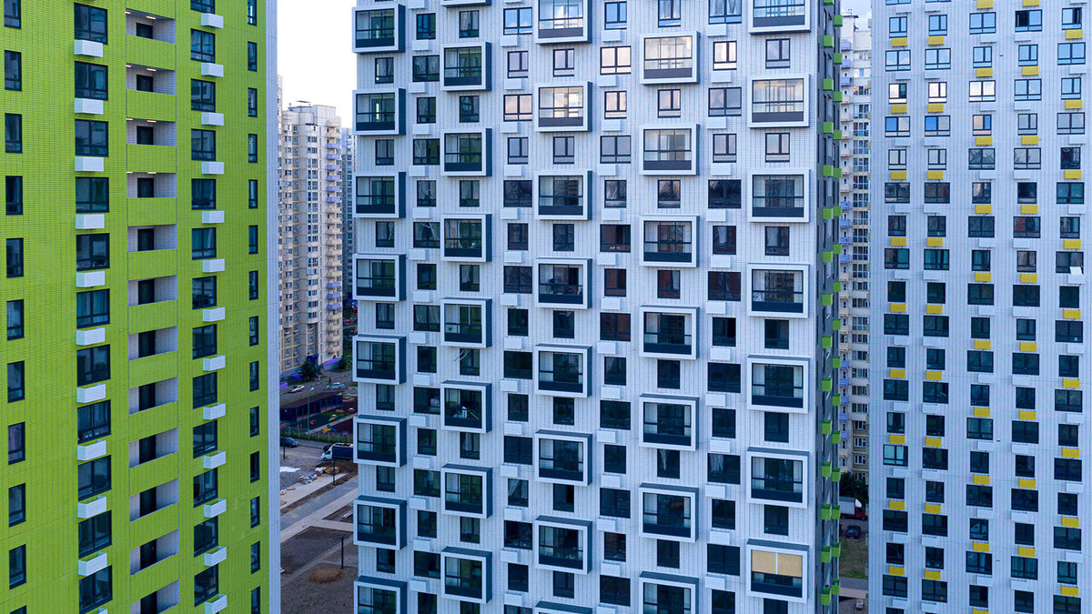    Вид на жилой микрорайон Москвы (Фото Сергея Бобылева / ТАСС)