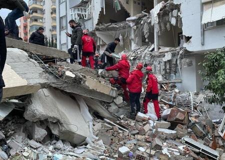    В Сирии и Турции больше 500 погибших, тысячи раненых