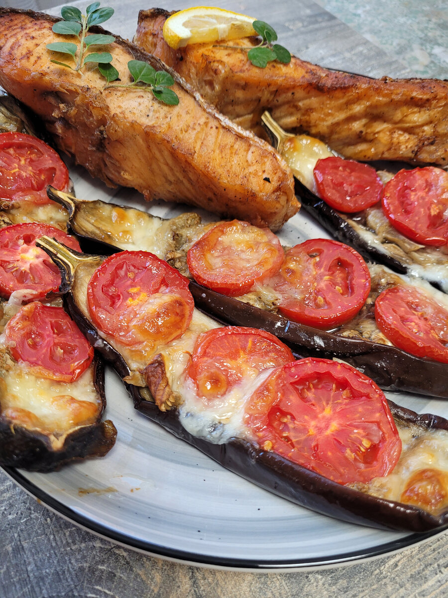 Баклажаны с моцареллой, помидорками-шикарный гарнир к мясу и рыбе🍆🍅 |  Кухня. Кофе.Каблуки. | Дзен