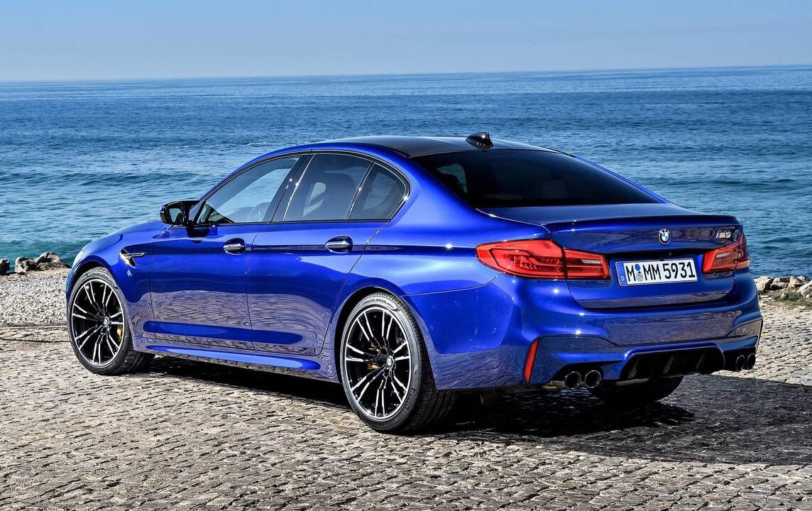 Bmw m5 drive. БМВ м5 ф90. BMW m5 2018. BMW m5 f90. BMW m5 f90 купе.