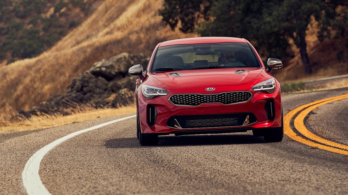 Kia stinger аналог hyundai