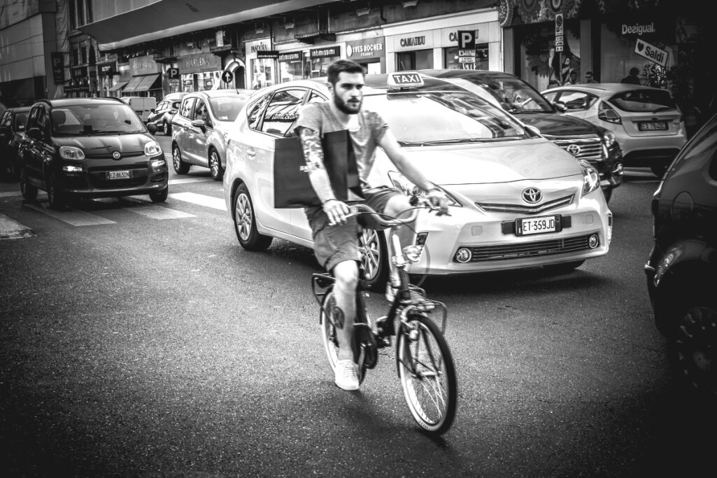 Такси в Милане