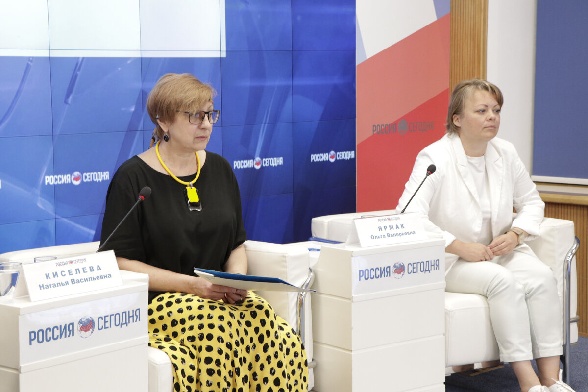 Социологи Н. Киселёва, О. Ярмак отвечают на вопросы журналистов