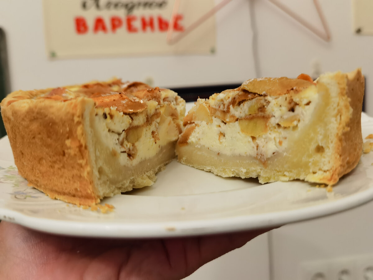 Октябрь - время Марины Цветаевой и её яблочного пирога