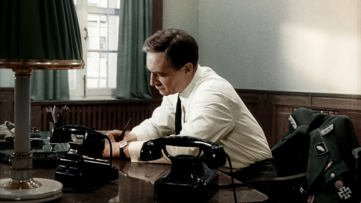 Кадр из фильма "семнадцать мгновений весны"