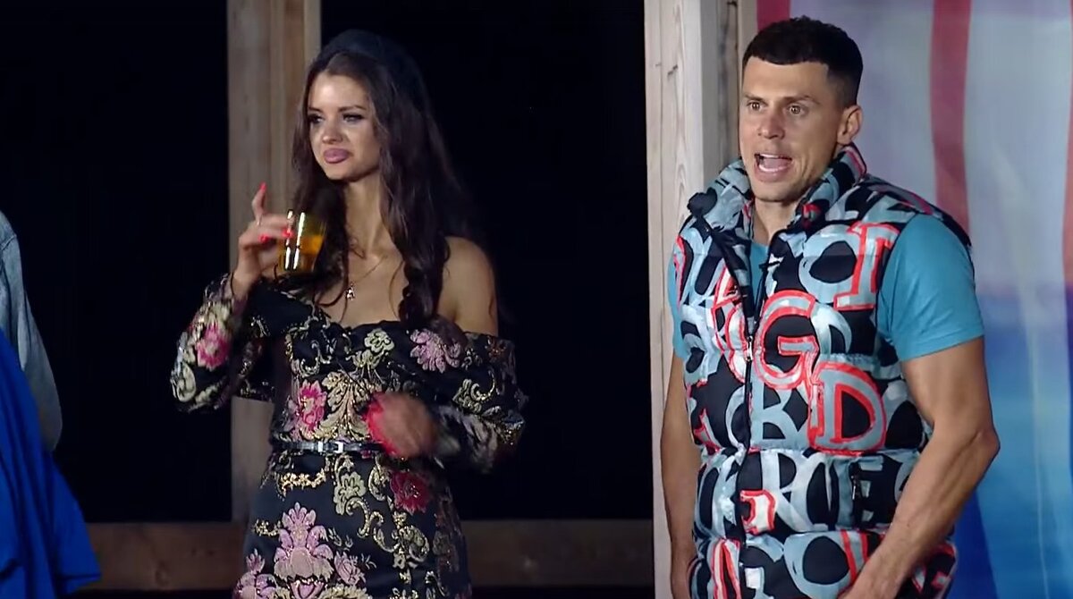 Участники проекта дом 2 Аня Самонина и Иван Барзиков, фото из яндекс картинки.