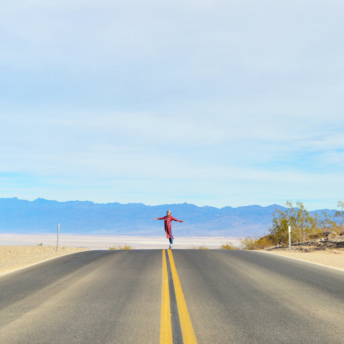 Дорога в Долину Смерти. Почти вся - внутри одноименного национального парка.