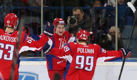Александр Полунин. Фото: https://rsport.ria.ru/hockey/20151210/884609181.html
