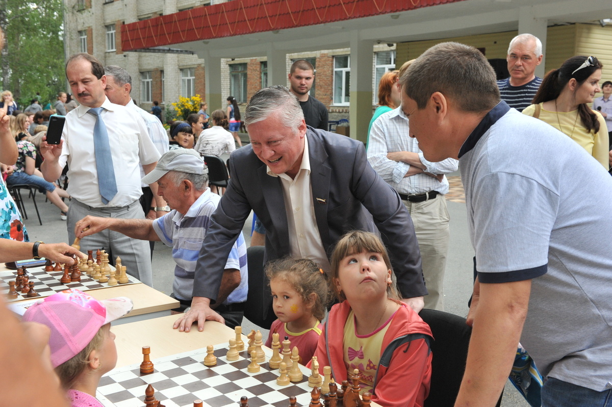 Фото с vsluh.ru