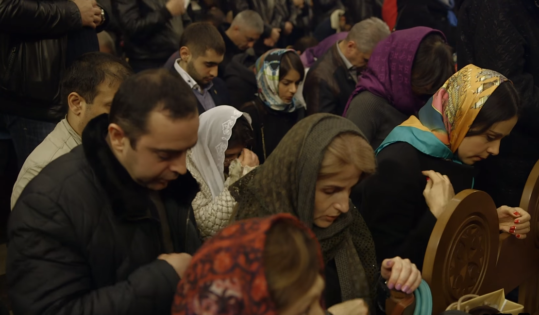 Какой народ кавказа исповедует православие. Кавказские христианские народы. Народ Кавказа исповедующий Православие. Народы Кавказа исповедующие христианство. Христианские народы Дагестана.