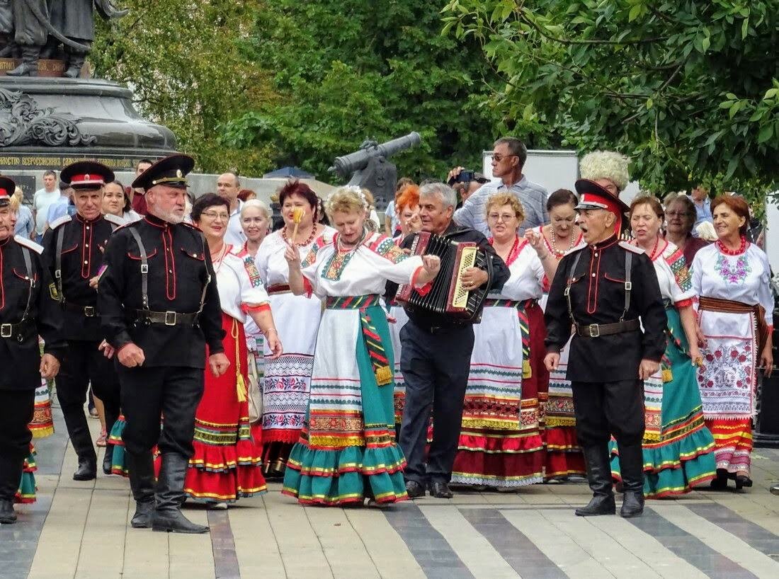 День казачества. Казаки Кубани культура. Екатеринодар казачий. Казачьи гуляния. Казачий фестиваль.