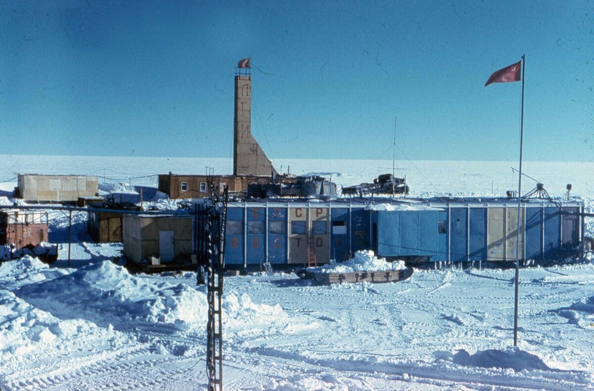 Научная станция Восток в Антарктиде