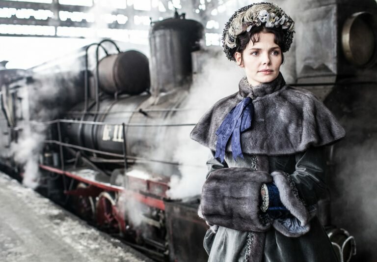 кадр из фильма "Анна Каренина", снятого по роману Л.Н.Толстого