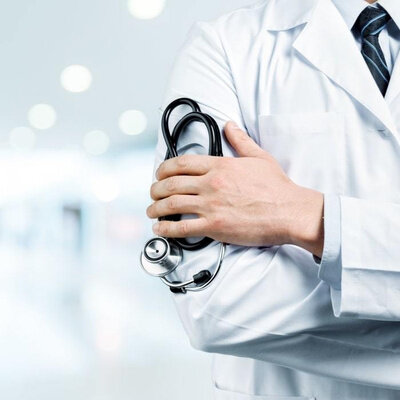 Британский профессор Хантер предрек превращение COVID-19 в "еще одну простуду"