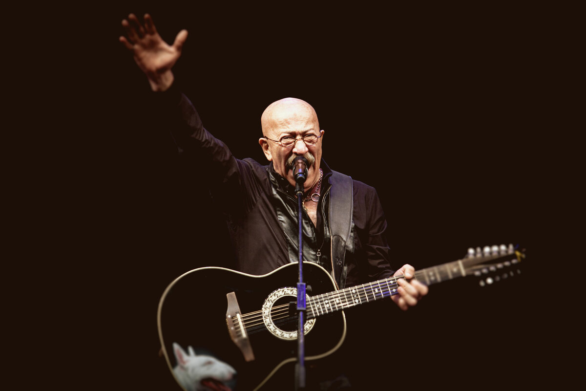 Александр Розенбаум