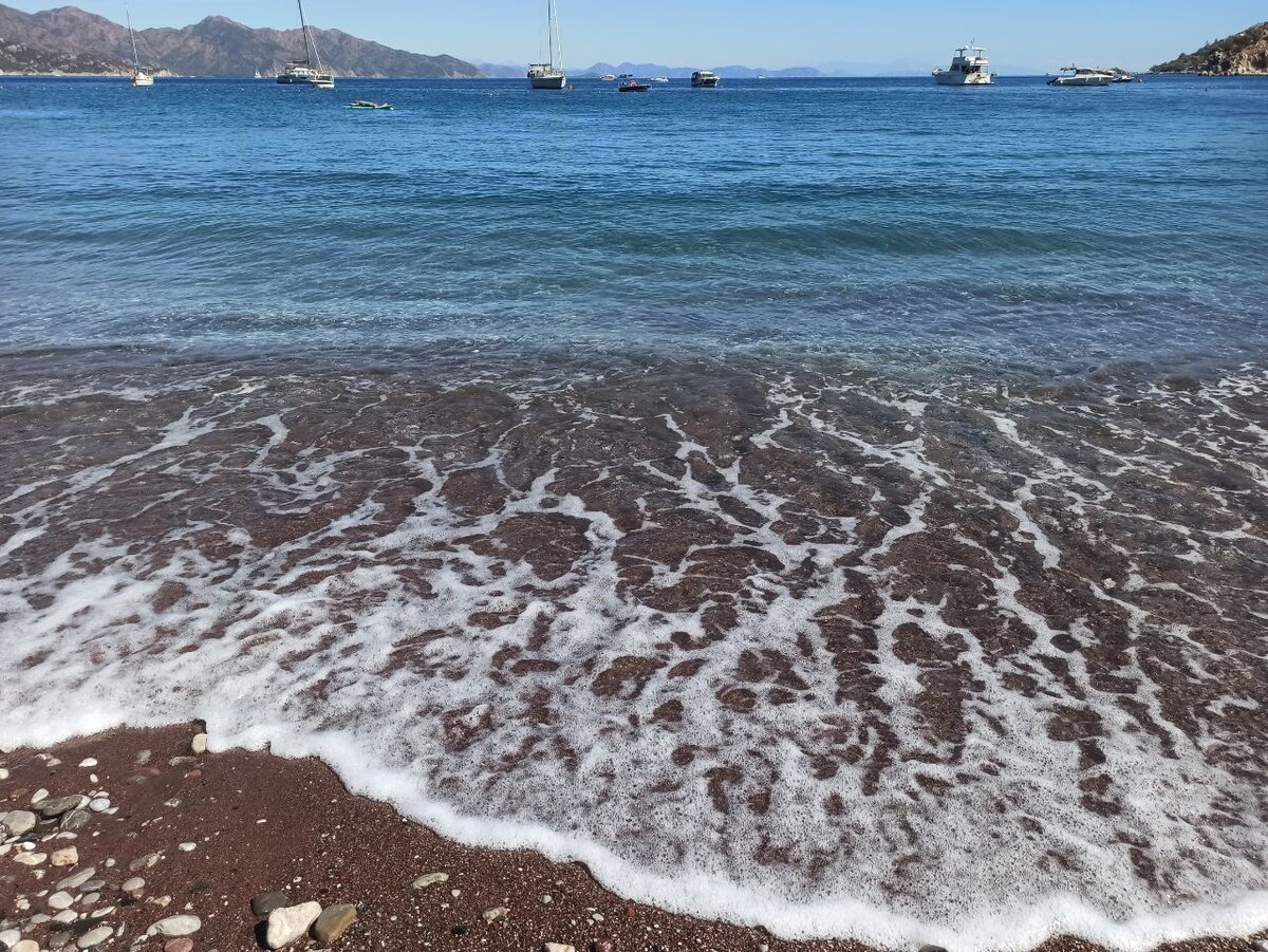 Море