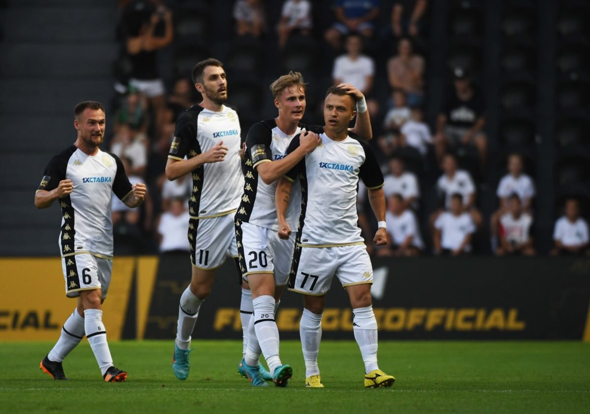 Фото ФК Акрон