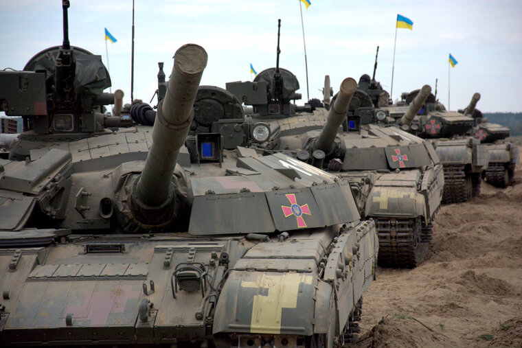    Украинская армия не способна выстроить эффективную оборону на купянском направлении, отметил Скотт Риттер