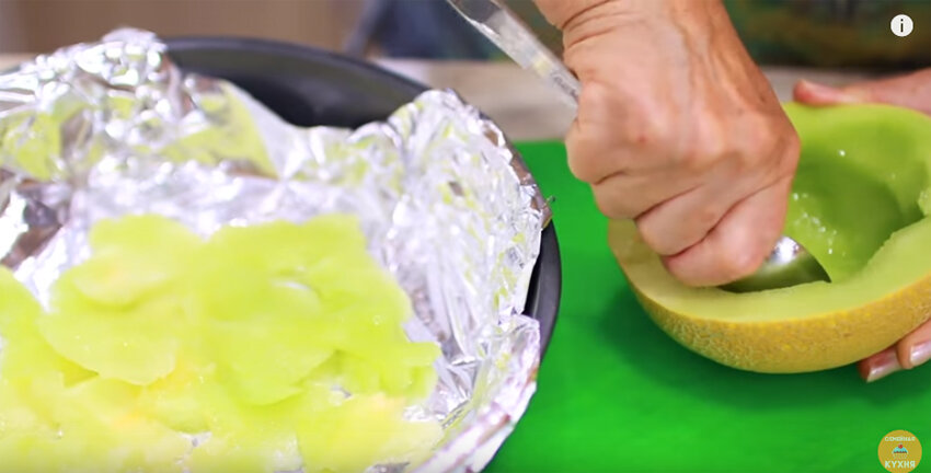 Свежий и освежающий сорбет из персиков и дыни: легкий рецепт и полезные свойства