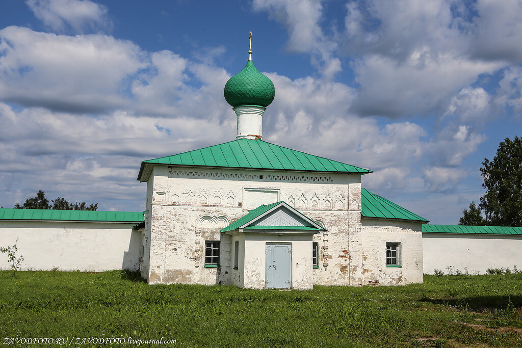 Лодейное село. Лодейное поле новое кладбище.