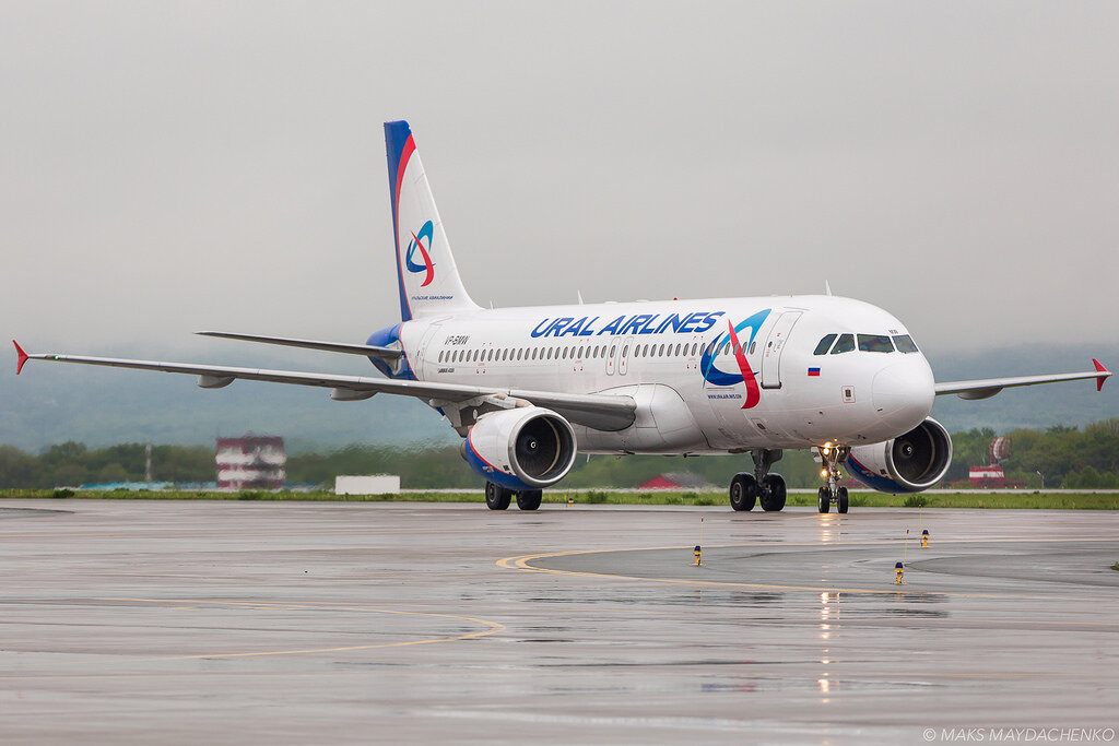 Парк самолетов авиакомпании. Airbus a320 Ural Airlines. A320 Ural Airlines Кольцово. А 320 Уральские. Sochi Airbus a320 Ural Airlines.