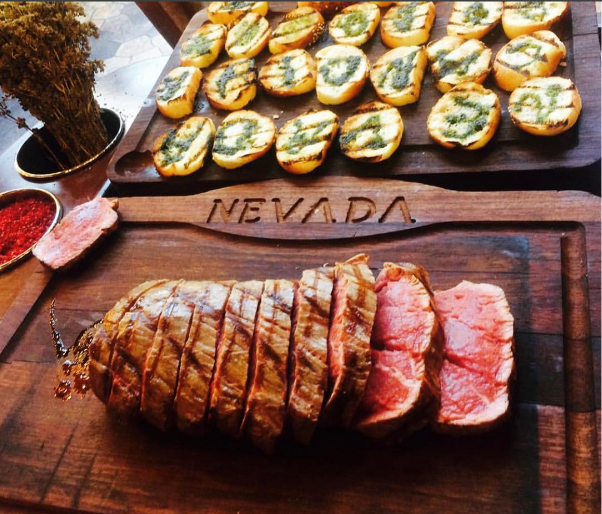 Нежнейший стейк от Nevada Steak House