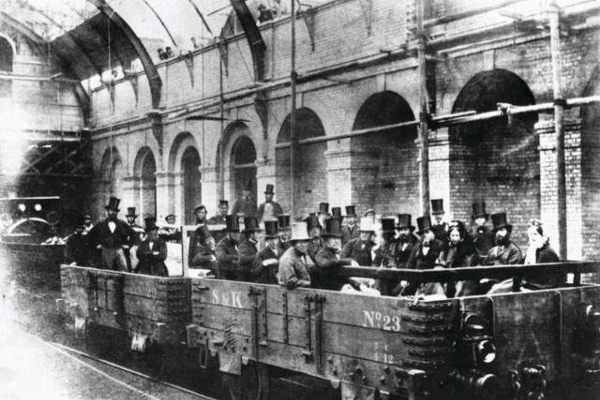 Железнодорожная мания: многие инвесторы потеряли деньги, а викторианская Британия унаследовала железные дороги