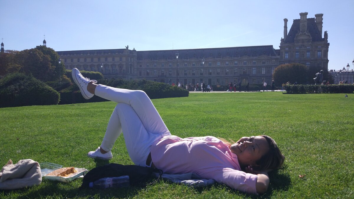 В этом году нам несказанно повезло с погодой. Было тепло и солнечно. В прошлом году в это же время было намного прохладнее. 