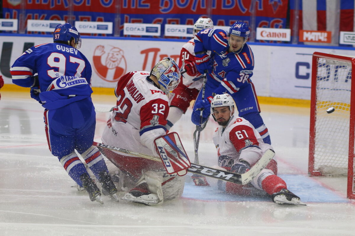 Гол Никиты Гусева