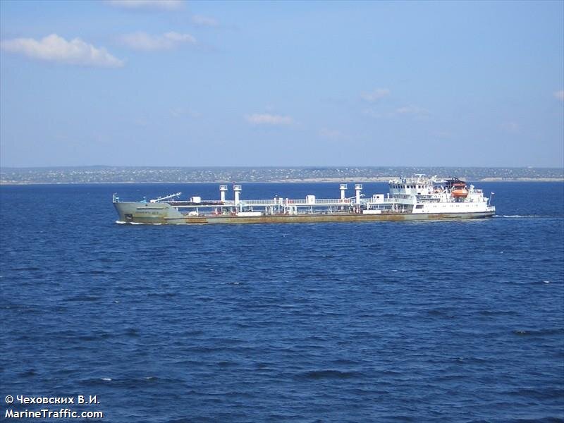 Танкер Nika Spirit до захвата https://www.marinetraffic.com/ru/ais/details/ships/mmsi:273347000/shipid:347979/vessel:NIKA%20SPIRIT