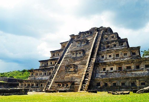 Пирамида Ниш