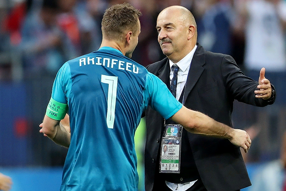 Игорь Акинфеев и Станислав Черчесов (фото - stavka.tv)