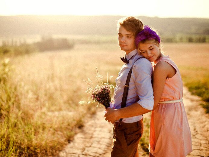 Чем раньше вы начнёте относиться к своему сыну, как к мужчине, тем раньше он им станет. -из интернета 