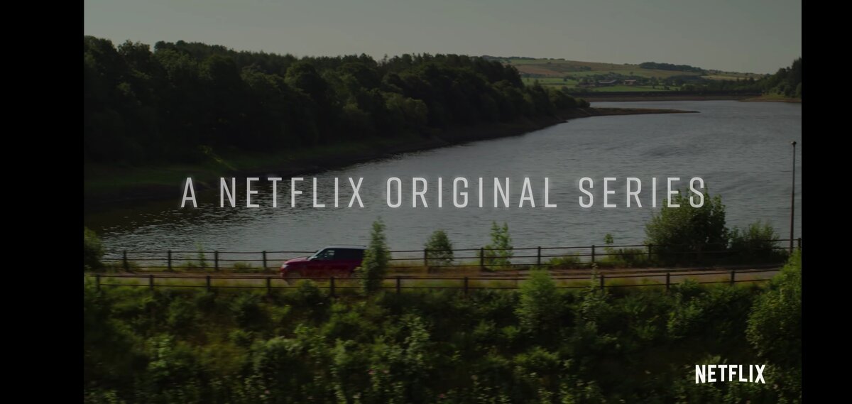 Скриншот автора сериал "Незнакомка"  Англия 2020