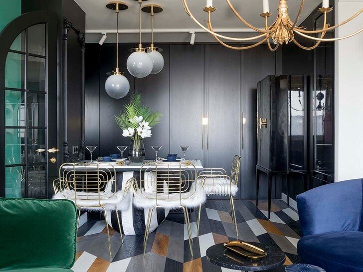 Квартира 43 кв. м по проекту дизайнера Евгений Аполонова в Нижнем Новгороде.

Вид на столовую зону из гостиной. Стулья, Pols Potten, www.mydesign.store