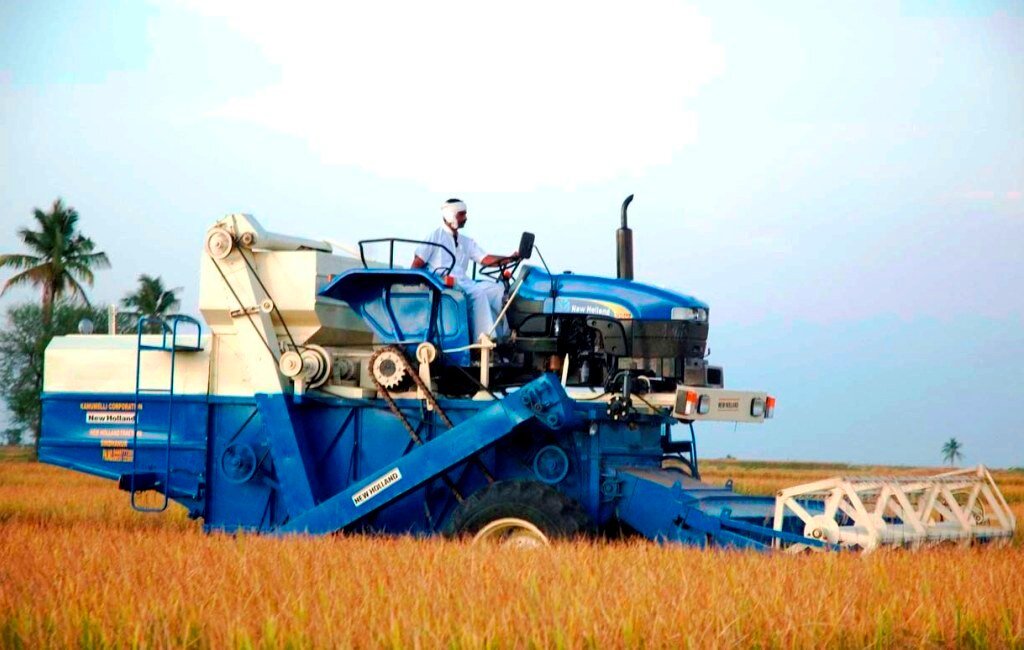 ?? Хорошую машину придумали индусы: два в одном и недорого – трактор на ...