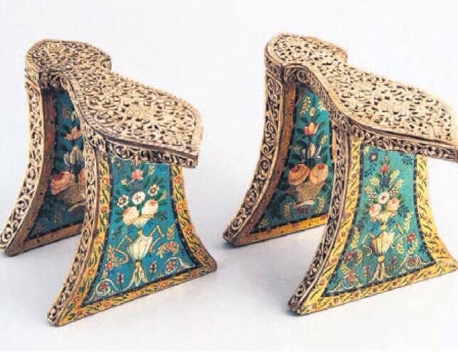 Фото можно листать - ливанские кабкабы - их украшали резьбой, бархатом, драгоценностями