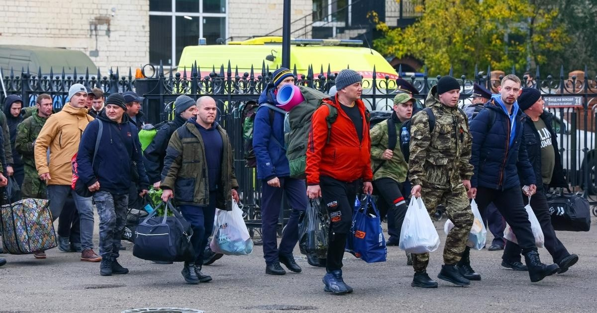 На обложку. Источник: https://naonews.ru/exclusive/45024-aktualnaya-informaciya-o-chastichnoy-mobilizacii-v-rossii-svezhie-novosti-segodnya-29092022.html