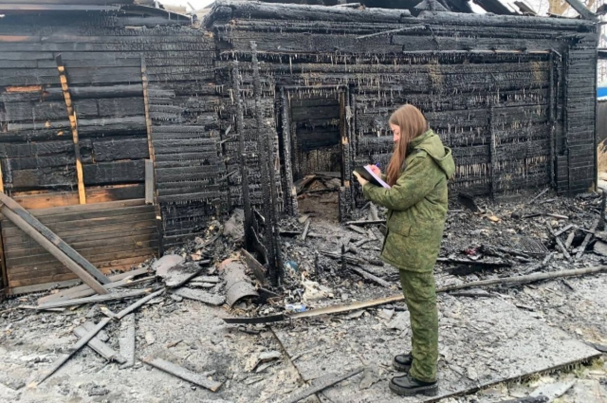    Горел частный дом в г. Заозерный.