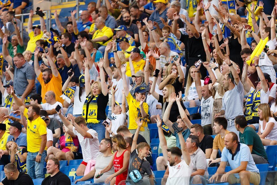    Болельщики "желто-синих" поддержат команду на "Ростов-Арене". Фото: пресс-служба ФК "Ростов".