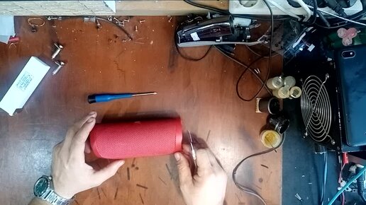 Как заменить аккумулятор JBL Xtreme 2