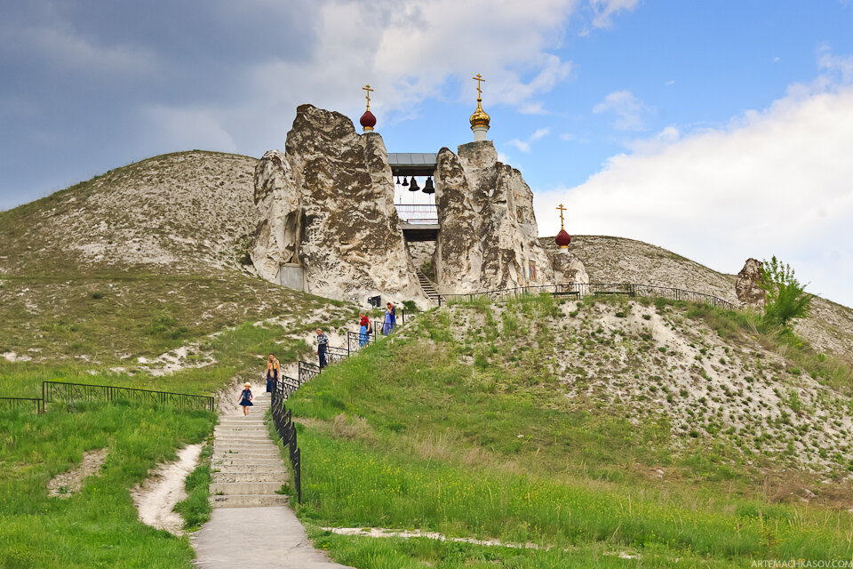 Спасский Костомаровский пещерный женский монастырь