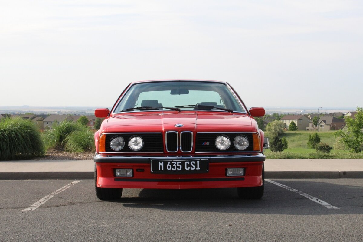 BMW M6 E24         