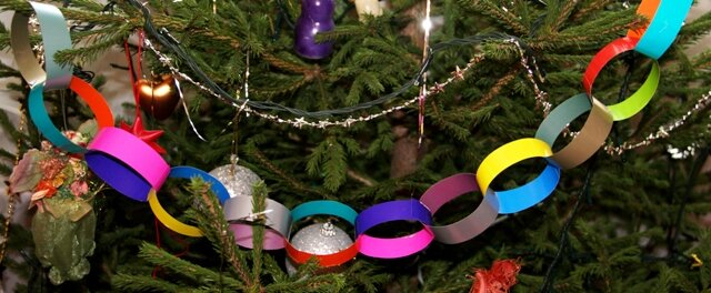 Гирлянда из бумаги