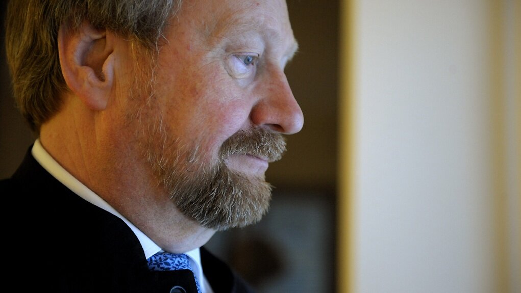 Маркку Кивинен, автор романа "Последний ход слоном"