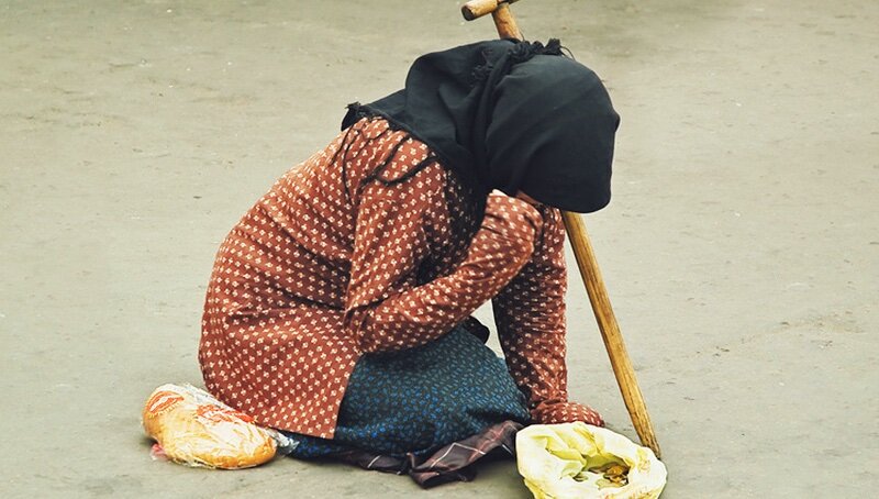 Типичная попрошайка