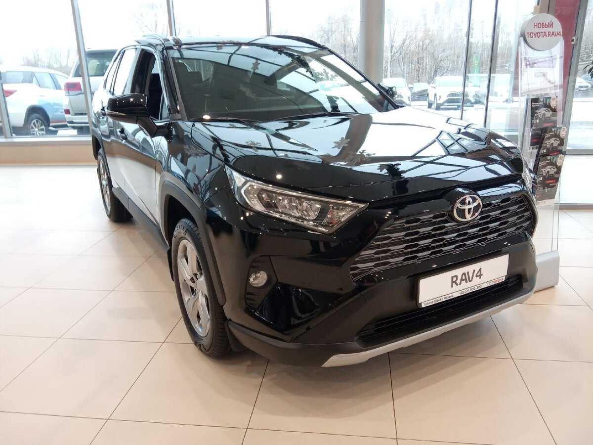 Сколько стоит Toyota RAV4 в США и в России? За что так дорого? | AutoTrend  | Дзен